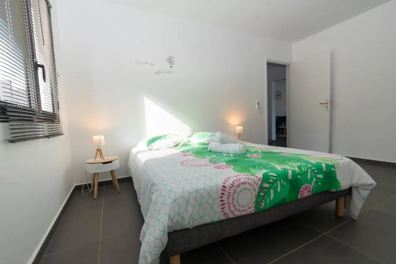 Vila Caribbean'Zen Petit-Bourg 0*,
